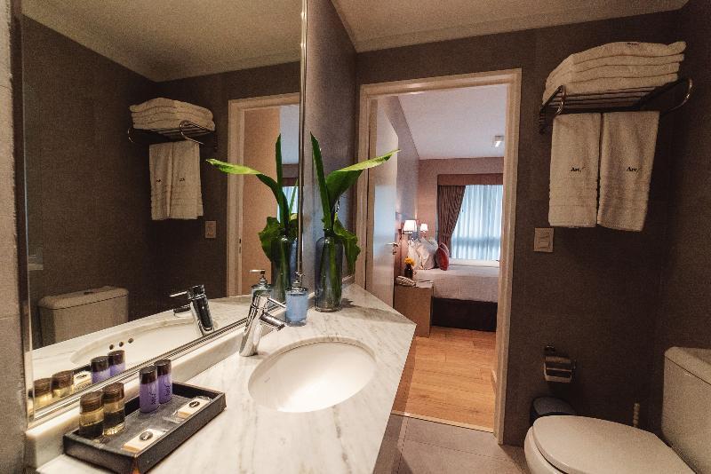 Arc Arenales Studios & Suites Buenos Aires Eksteriør bilde